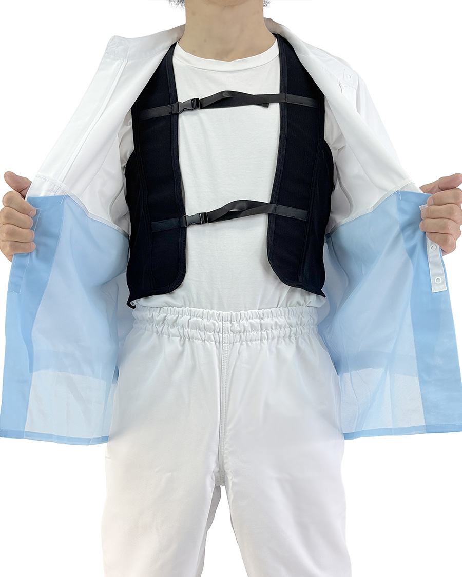 暑熱対策】氷纏クールベスト - ムレにくい高通気メッシュ（専用保冷剤