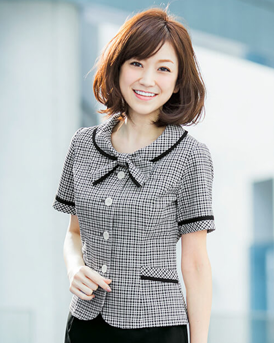 オーバーブラウス