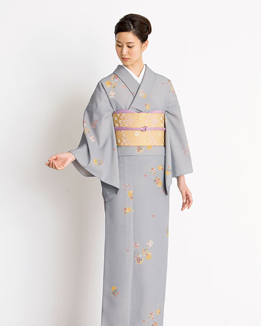 花の丸に花菱亀甲七宝｜白無垢・色打掛レンタルなら結婚式着物